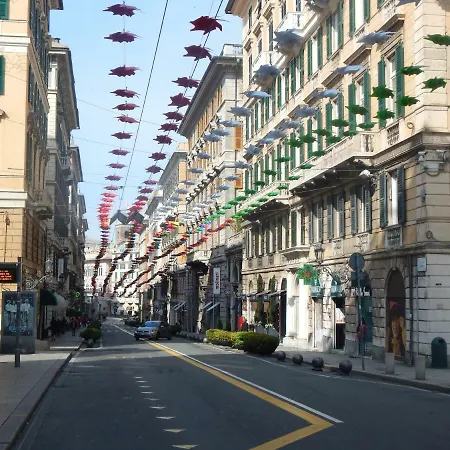 Roma 招待所